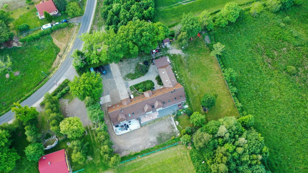 Iseroase House Deluxe Побєдна Екстер'єр фото